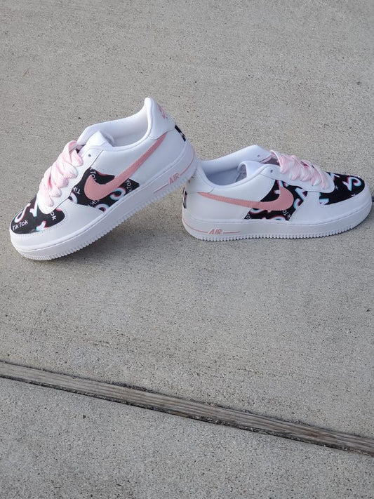 TikTok Pinks AIR FORCE 1 (AF-1)